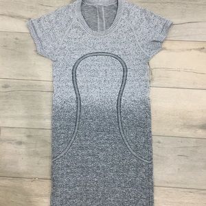 Lululemon Swiftly Tech Short Sleeve Crew